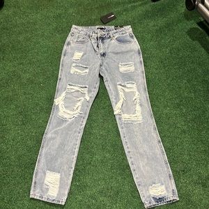 Fashion Nova Slouch Fit size 7 jeans